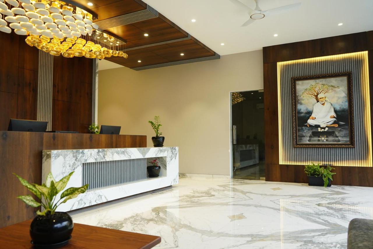 Hotel Alaukik Shirdi