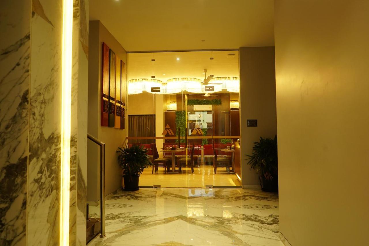 Alaukik Hotel